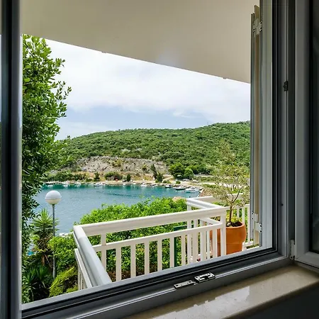 Ivanka * Zaton (Dubrovnik-Neretva)