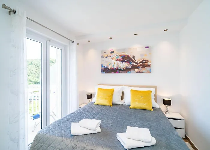 Ivanka Apartamento