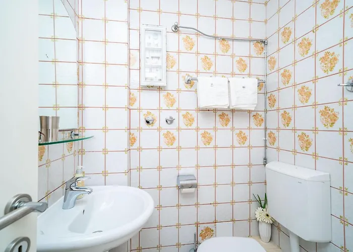 Ivanka Apartamento *
