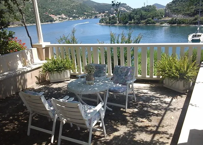 Ivanka * Zaton (Dubrovnik-Neretva)