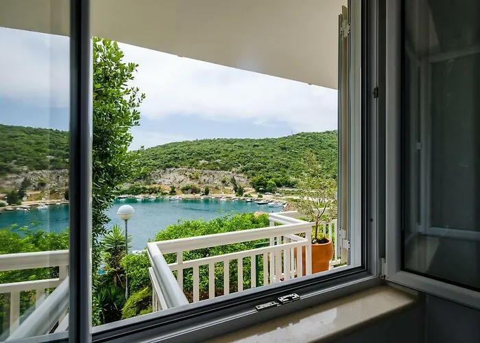 Ivanka * Zaton (Dubrovnik-Neretva)