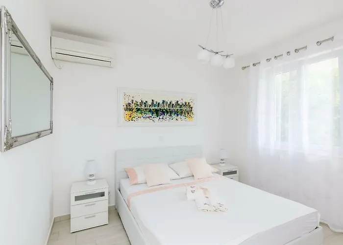 Ivanka Apartamento